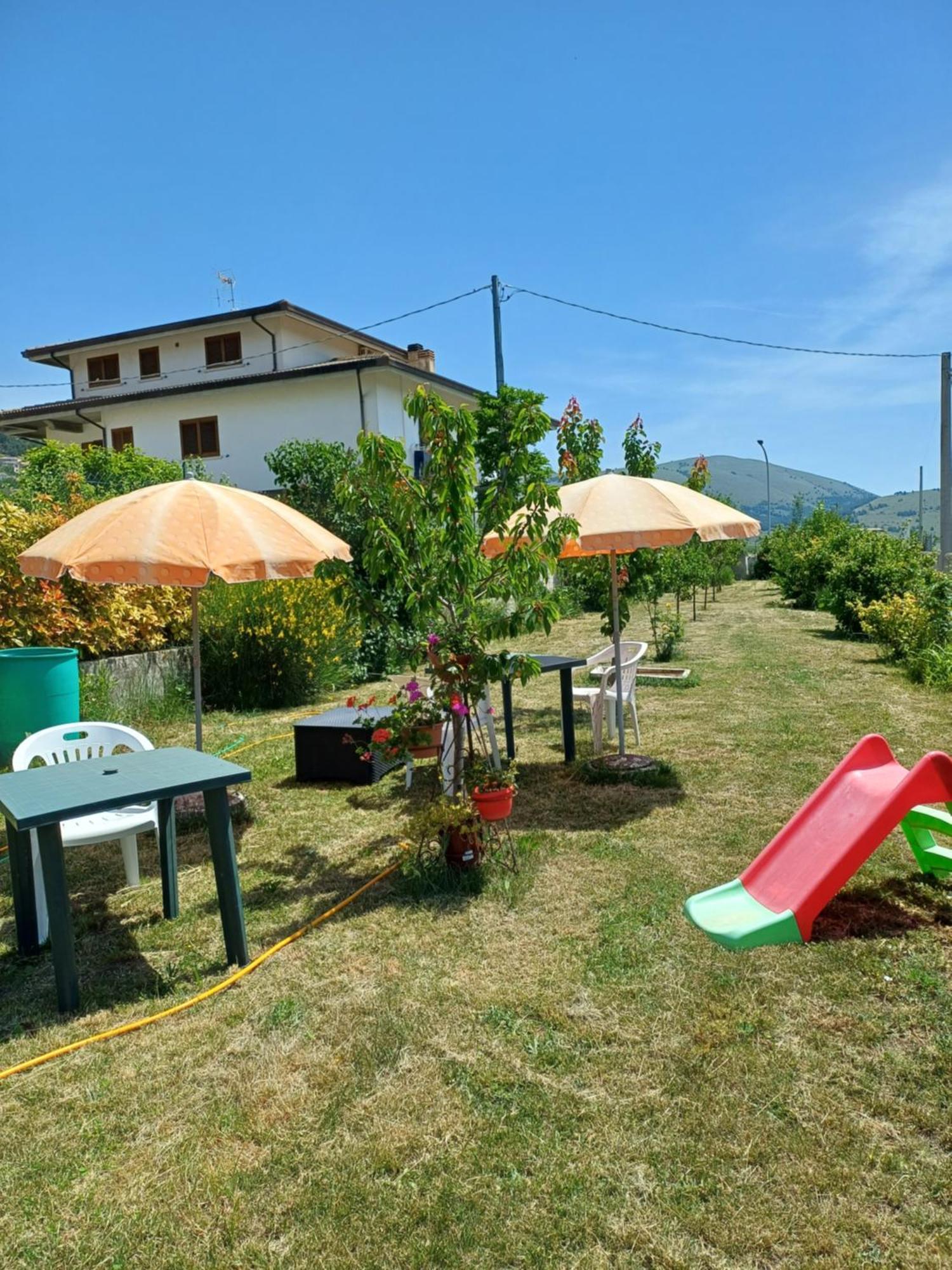 Alloggio Taddei Barisciano Exterior foto